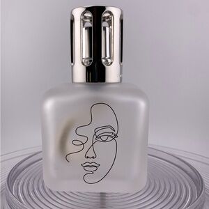 Authentic Special Edition for « Doctors Without Borders » Lampe Berger